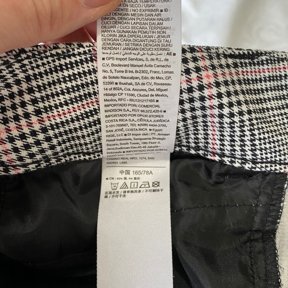 Old Navy Women's Pixie Ankle Houndstooth Striped Black + White Stretchy Pants 12 - Picture 6 of 10